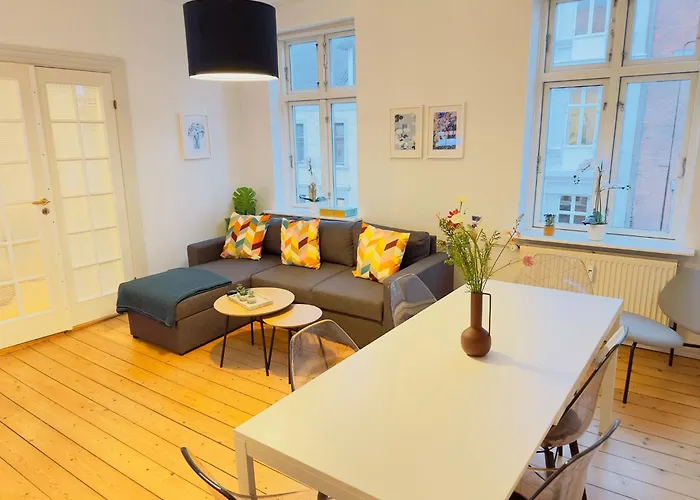 Aday - Charming 2 Bedrooms Apartamento Ålborg